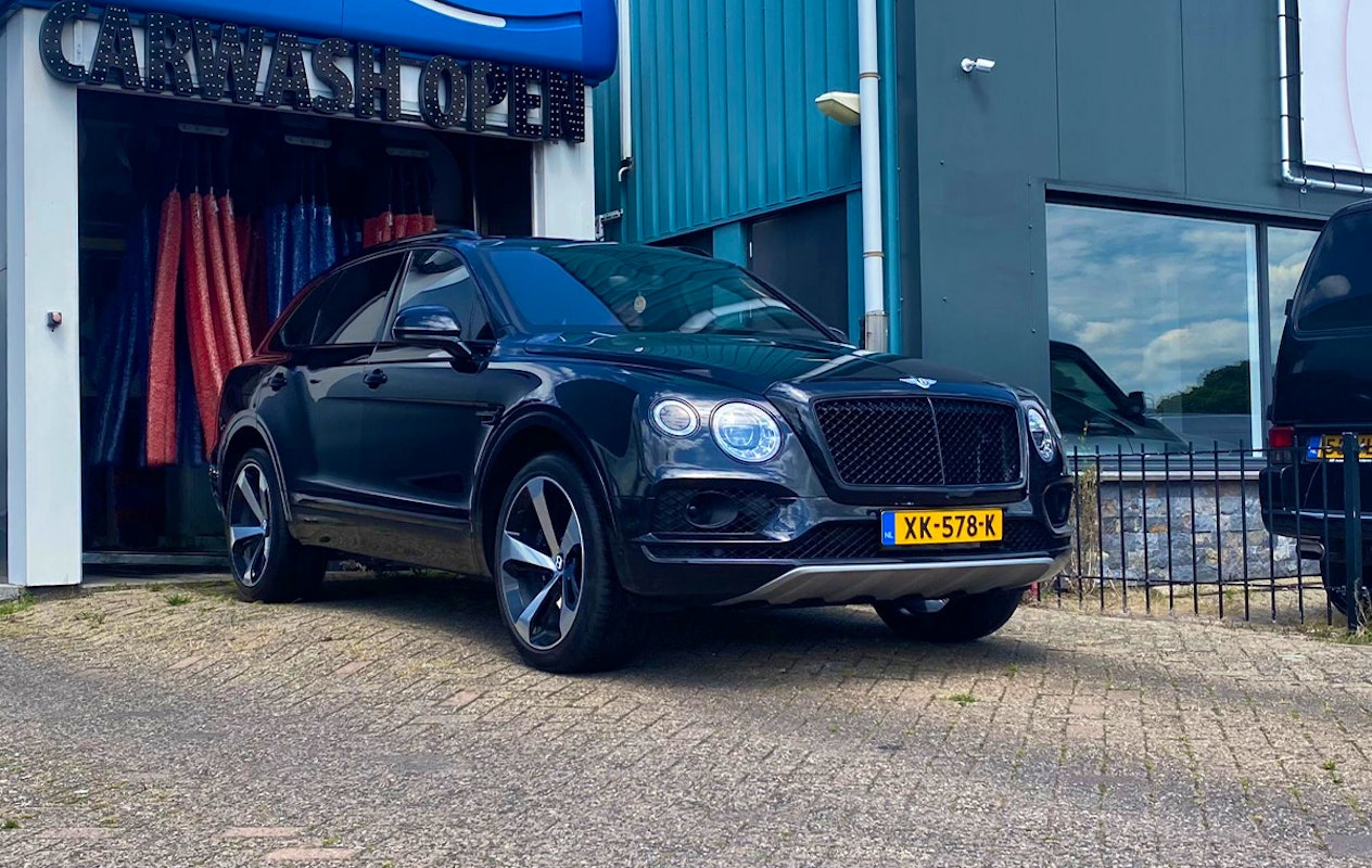 Wasbeurt bij The Carwash Gorinchem en Leerdam
