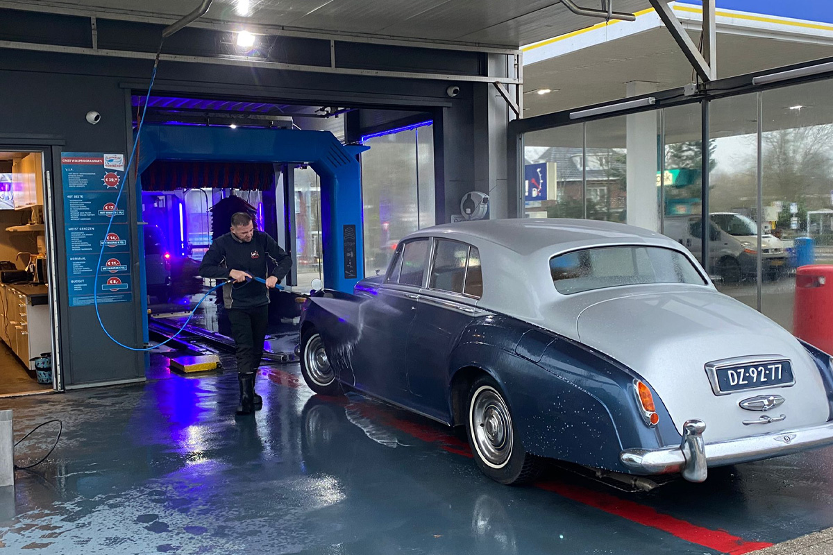 Wasbeurt bij The Carwash Gorinchem en Leerdam