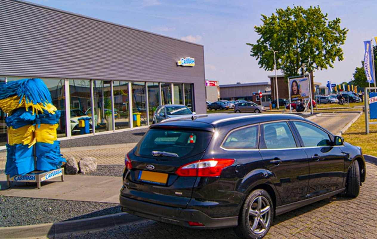 Wasbeurt bij The CarWash Oss