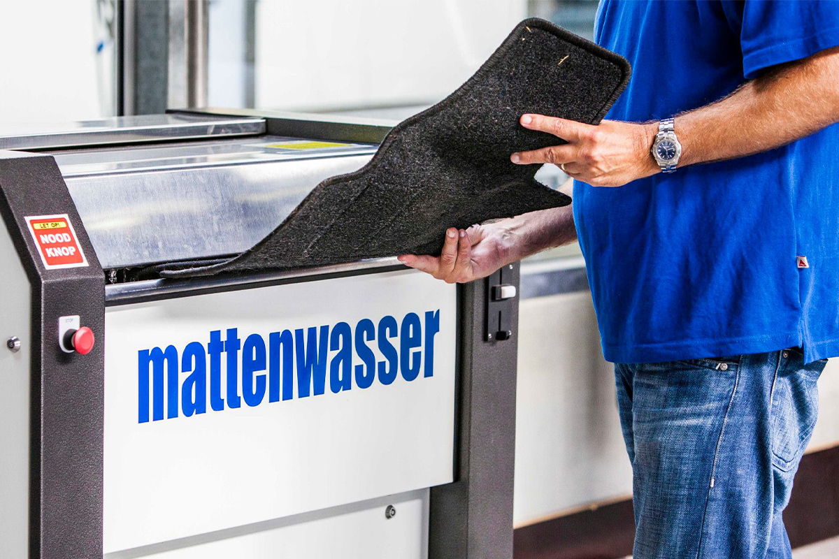 Wasbeurt bij XL Indoor Carwash Leeuwarden