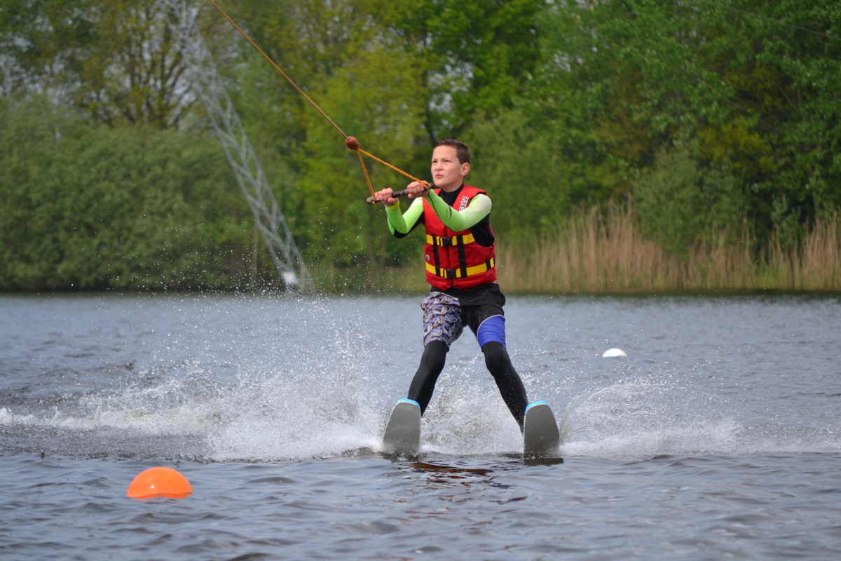 2 uur waterskiën of wakeboarden bij Seven-Twenty Cablepark