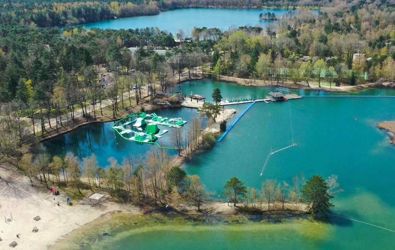 1,5 uur waterskiën bij Waterskicentrum de Kempervennen