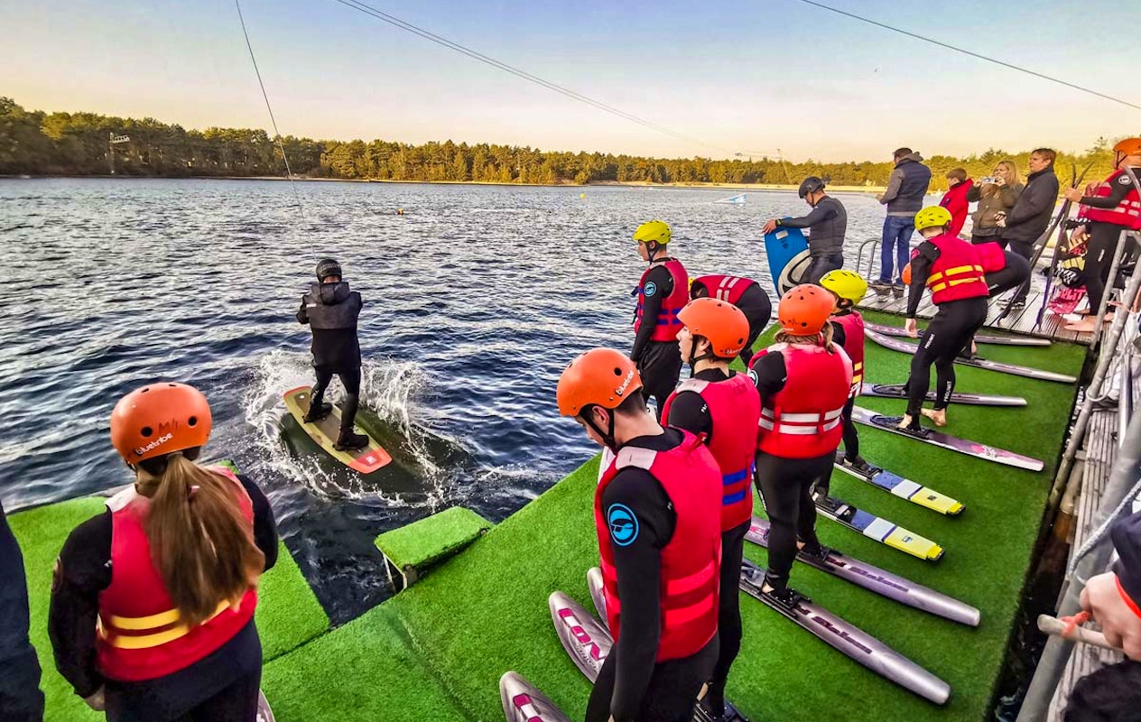 1,5 uur waterskiën bij Waterskicentrum de Vossemeren