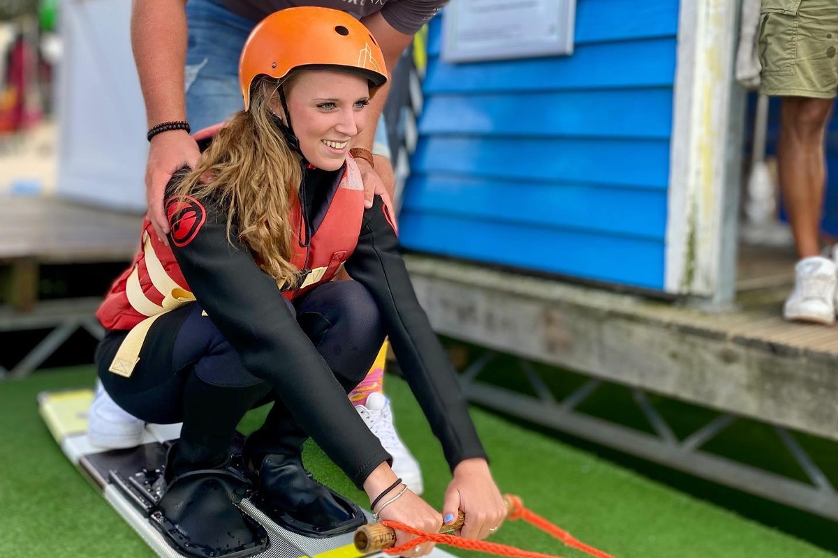 1,5 uur waterskiën bij Waterskicentrum de Vossemeren
