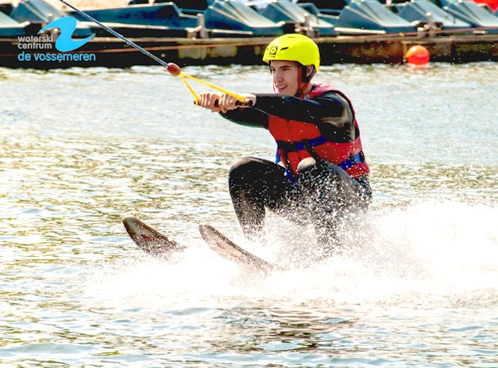 1,5 uur waterskiën bij Waterskicentrum de Vossemeren