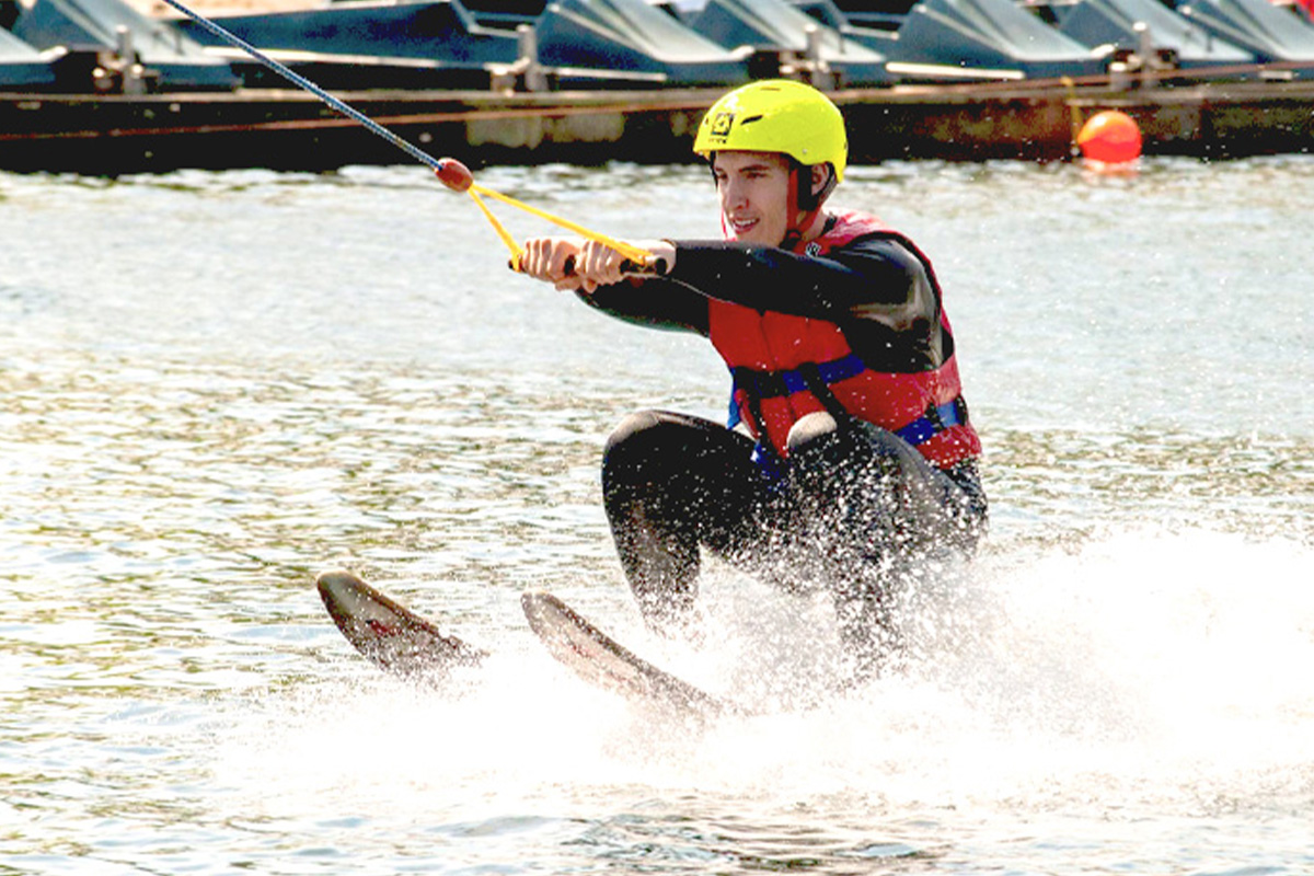 1,5 uur waterskiën bij Waterskicentrum de Vossemeren