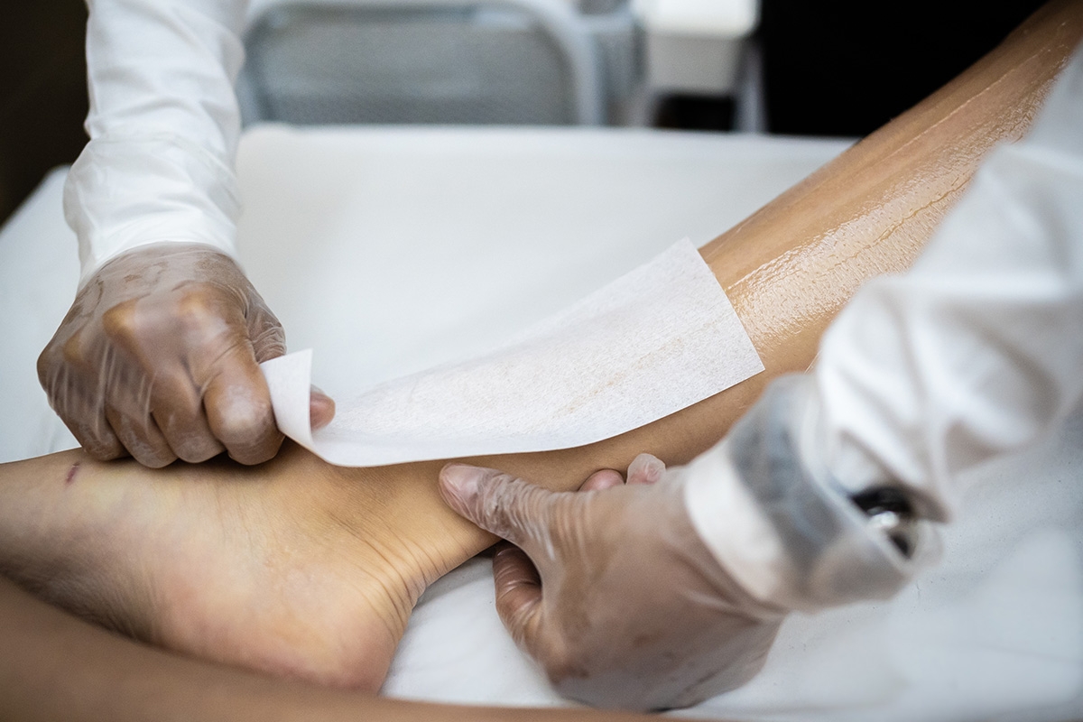 Benen waxen of Brazillian waxing bij Delete Waxing