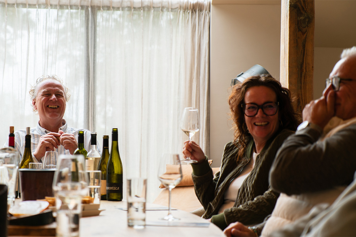 Wijnproeverij aan huis verzorgd door De Kasteelhoeve (4, 6 of 8 personen)