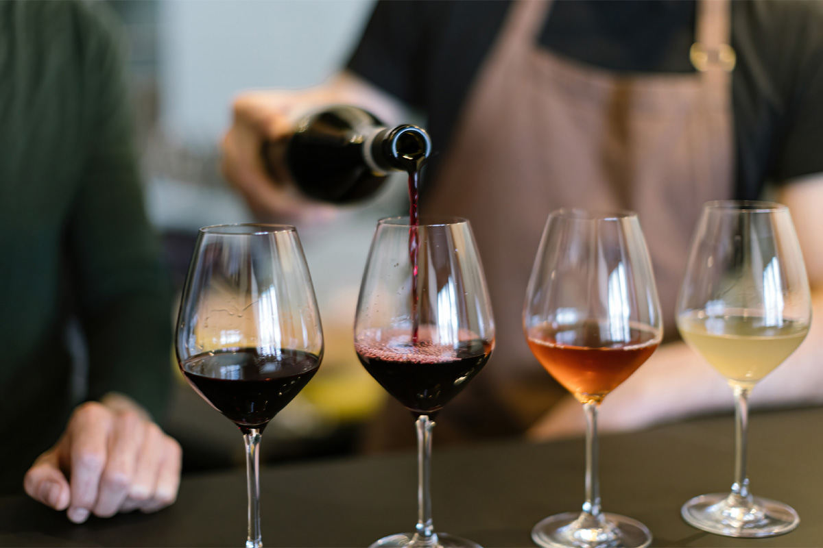 Wijnproeverij voor 4, 6 of 8 personen bij De Kasteelhoeve 