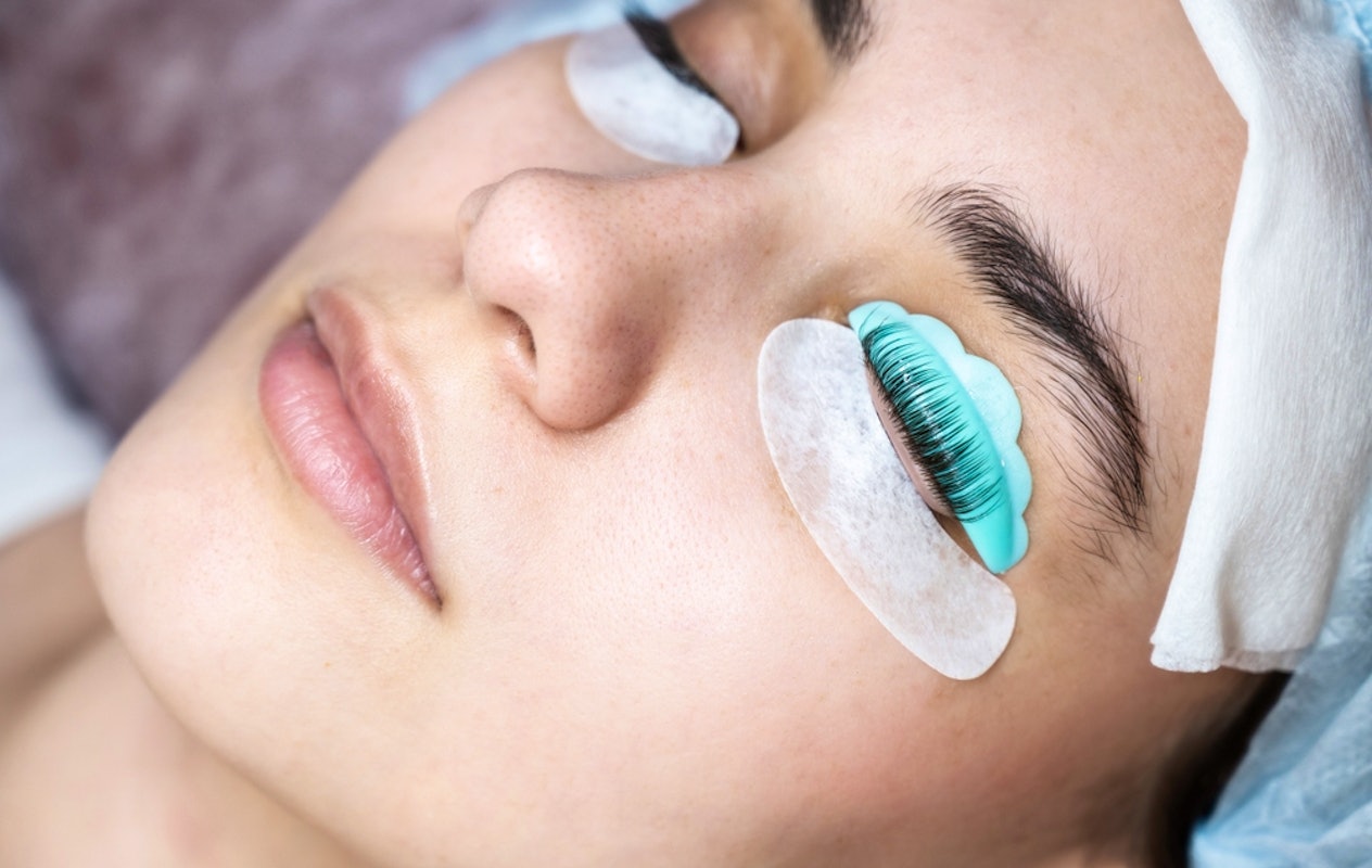 Wimperlift incl. verven bij Jetty's Beautysalon