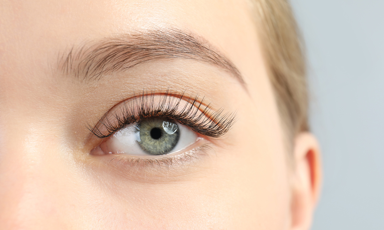 Wimperlift incl. verven bij Jetty's Beautysalon