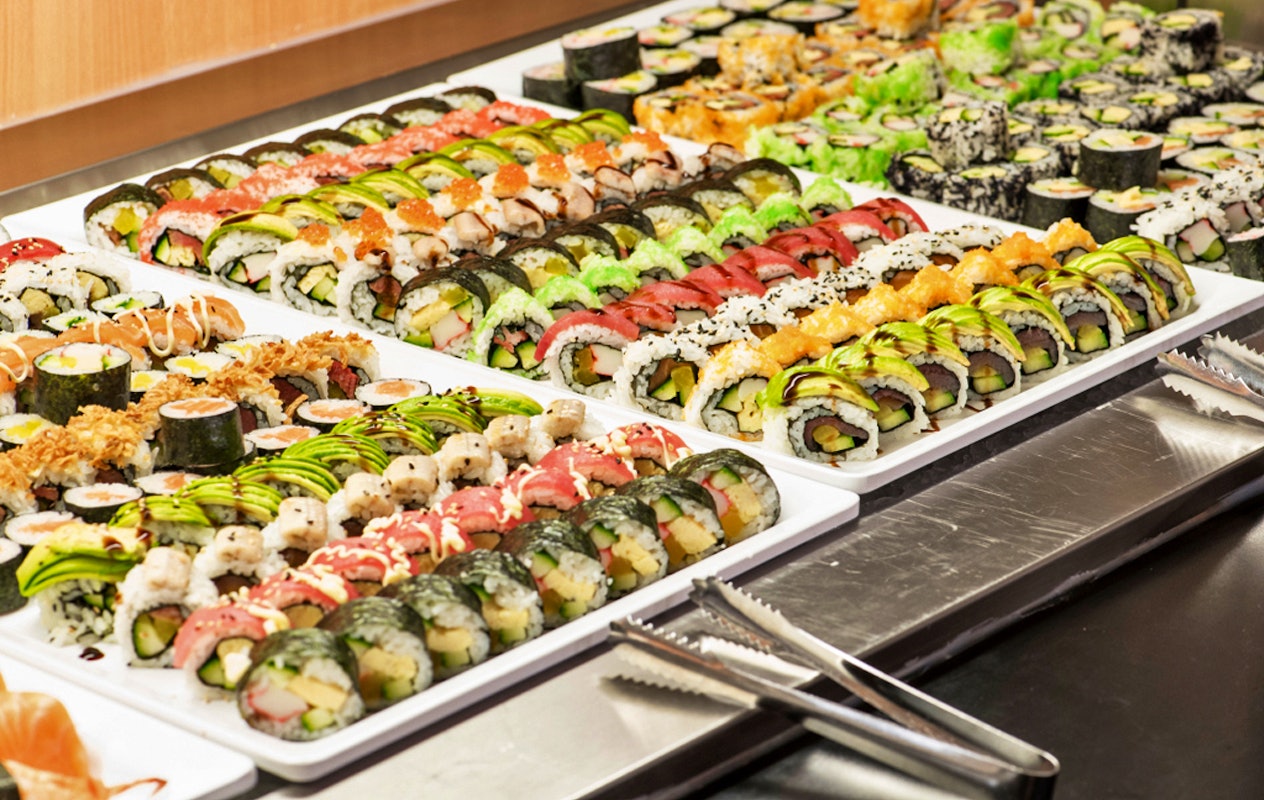 3 uur onbeperkt eten en drinken bij Wiro Wok in Eindhoven