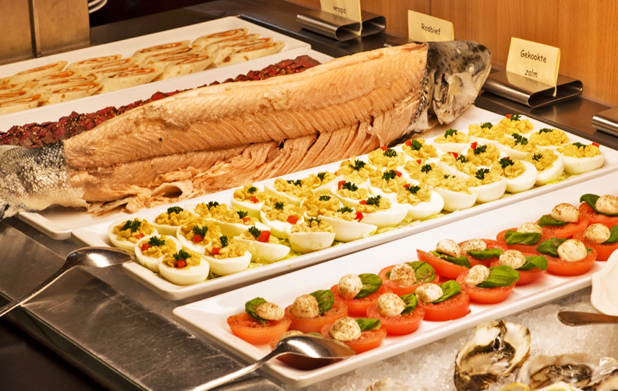 3 uur onbeperkt eten en drinken bij Wiro Wok in Eindhoven