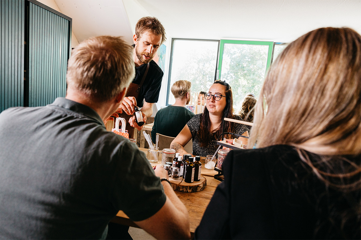 Workshop parfum, zeep & bodyscrub maken bij Fundustry