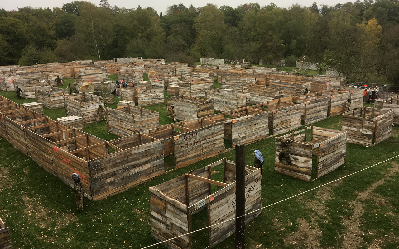 Envie d'action? Venez faire du paintball à Agimont Adventure