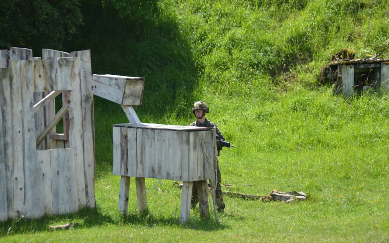 Envie d'action? Venez faire du paintball à Agimont Adventure