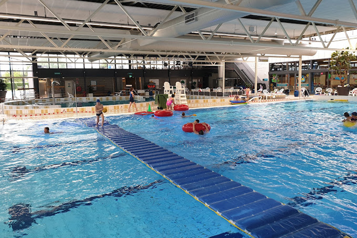 Vrij zwemmen bij Zwembad de Zijl