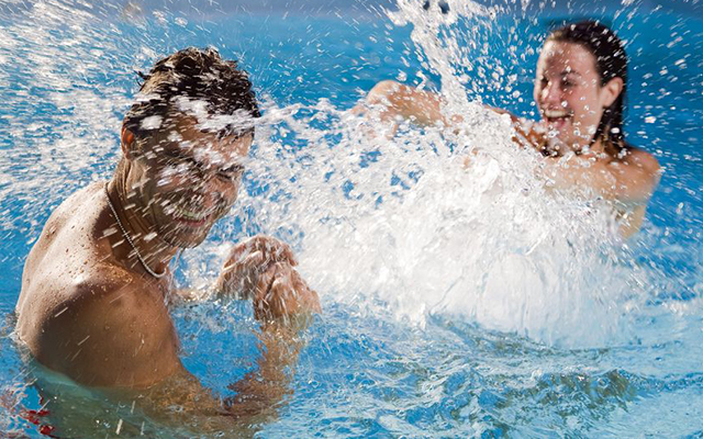 Zwempret met de hele familie bij Optisport in Boxmeer of Gennep! 